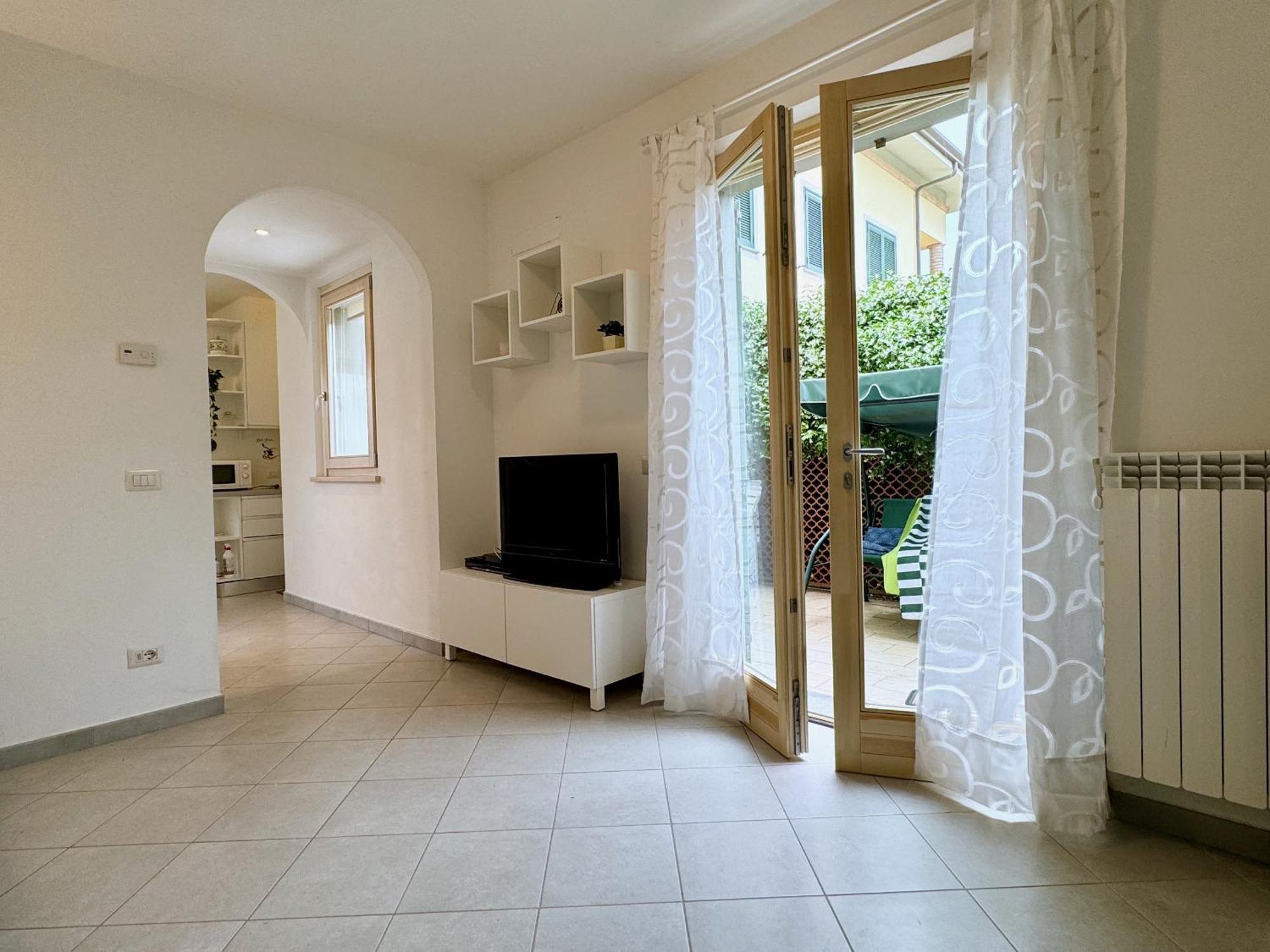 Forte 25 Forte dei Marmi Luaran gambar