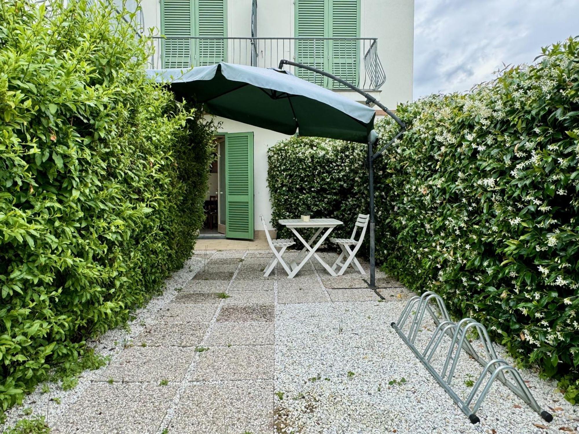 Forte 25 Forte dei Marmi Luaran gambar